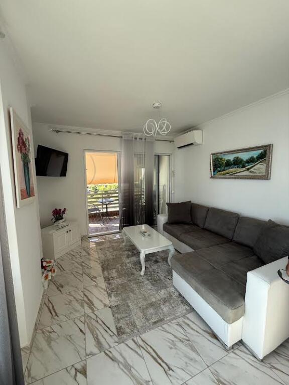 Apartament 2+1 Me Qira në Currila, Durres!