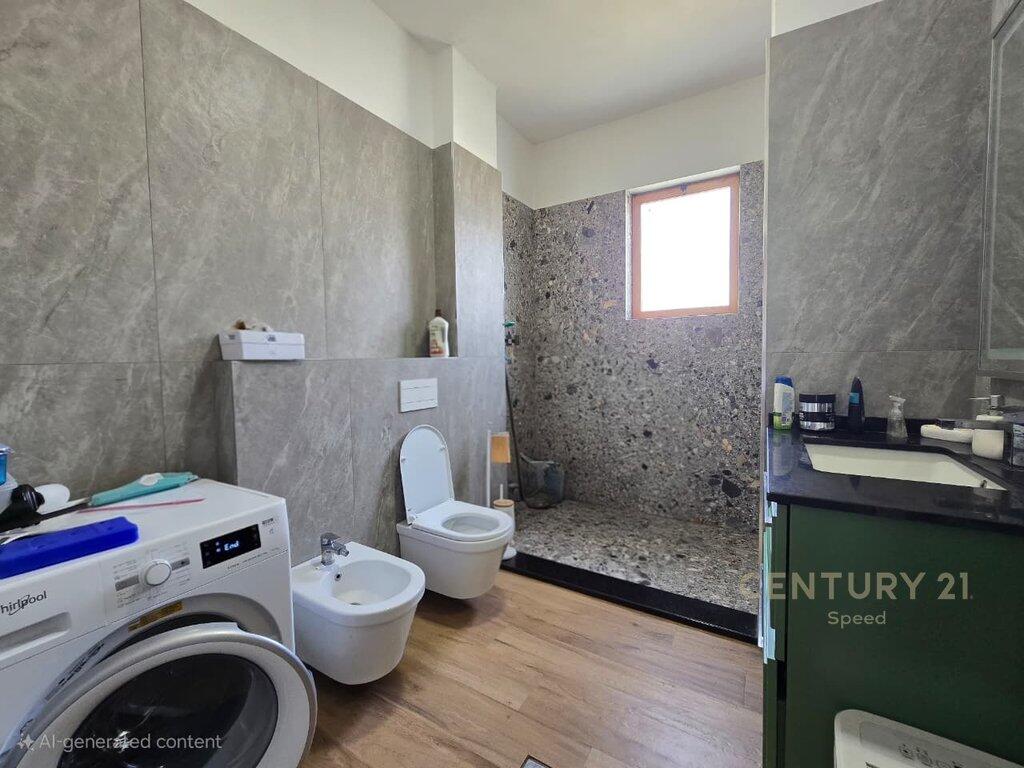 🌟 Apartment 3+1+2 for rent with parking space in Sauk të Ri, Tirana