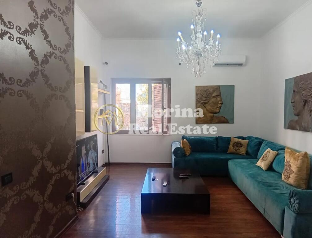 Apartment 2+1 with veranda, Barricades Street in the center of Tirana, 1200 Euro/month.