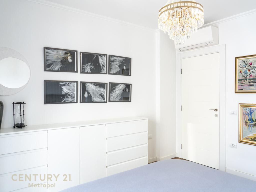 SUPER APARTMENT 2+1+2 FOR SALE, BOTANICAL GARDEN !