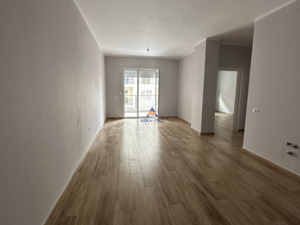 FOR SALE APARTMENT 2+1+BALCONY "BULEVARDI BLU, QENDER KAMEZ" 115,000 EURO.