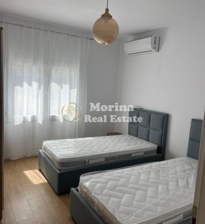 Qera, Apartament 2+1, Bulevardi Zogu I, 950 euro/muaj