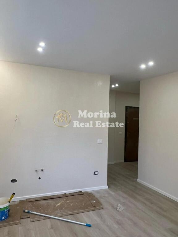 APARTAMENT 1+1+Verande, Shkembi I Kavajes , 95,000 Euro.