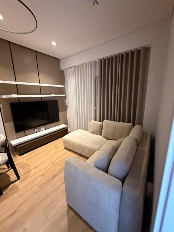 Qera 2+1 / Ali Dem / Luxury