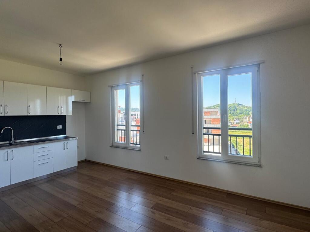 Apartment 3+1+2 for Sale in Astir