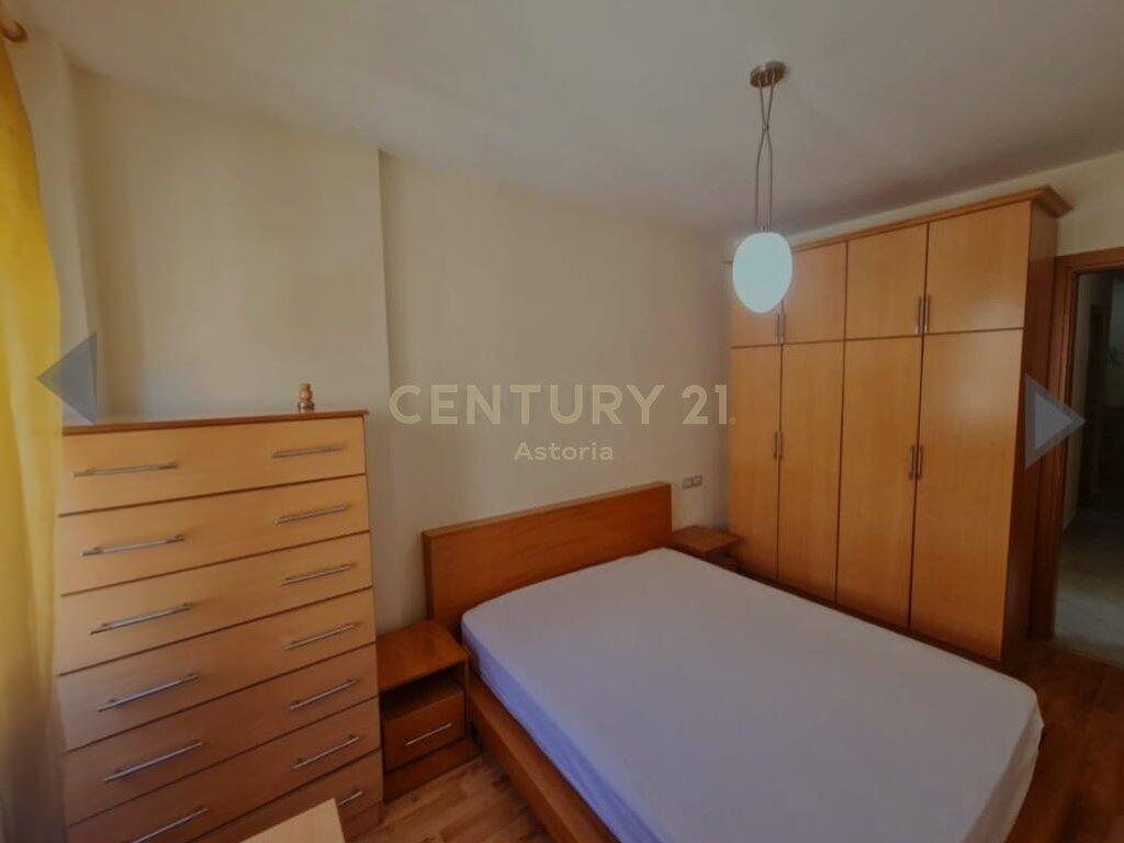 Jepet me Qira Apartament 1+1 te Selvia – Tiranë