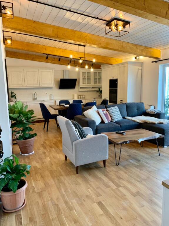2+1 APARTMENT FOR SALE IN PAVAROTI