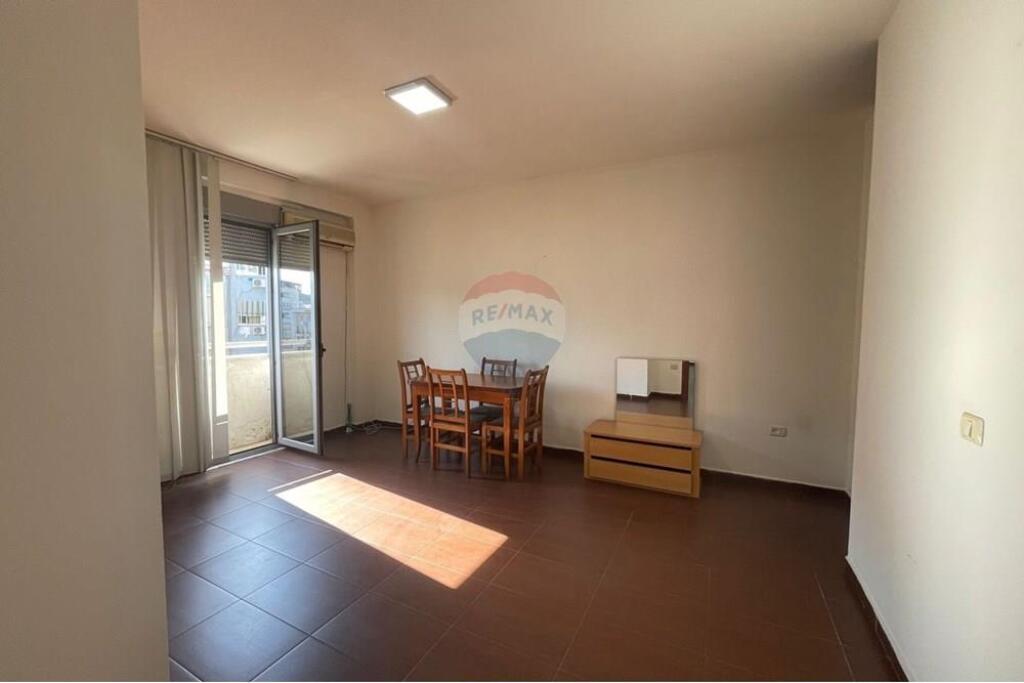 2+1 APARTMENT FOR RENT ON KAVAJA STREET