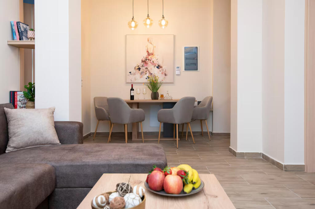 Appartamento 2+1 In Affitto Vicino al Lago (ID B2201451) Tirana.