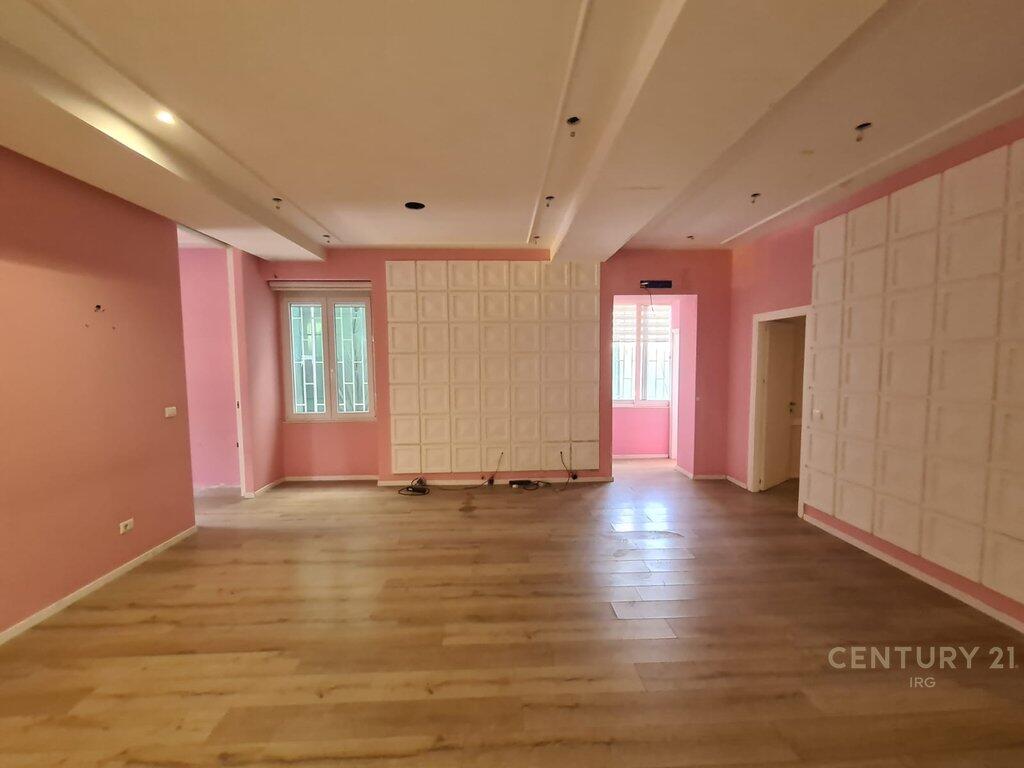 APARTMENT 3+1+2 NEAR DINAMO STADIUM – IDEAL FOR BUSINESS!