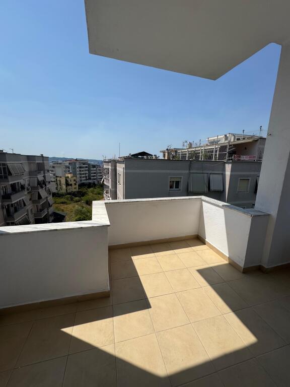 Apartment 2+1 for sale near Fresku Restaurant