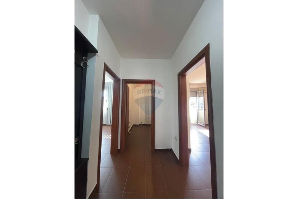 2+1 Room FOR RENT AT -KAVAJES STREET-