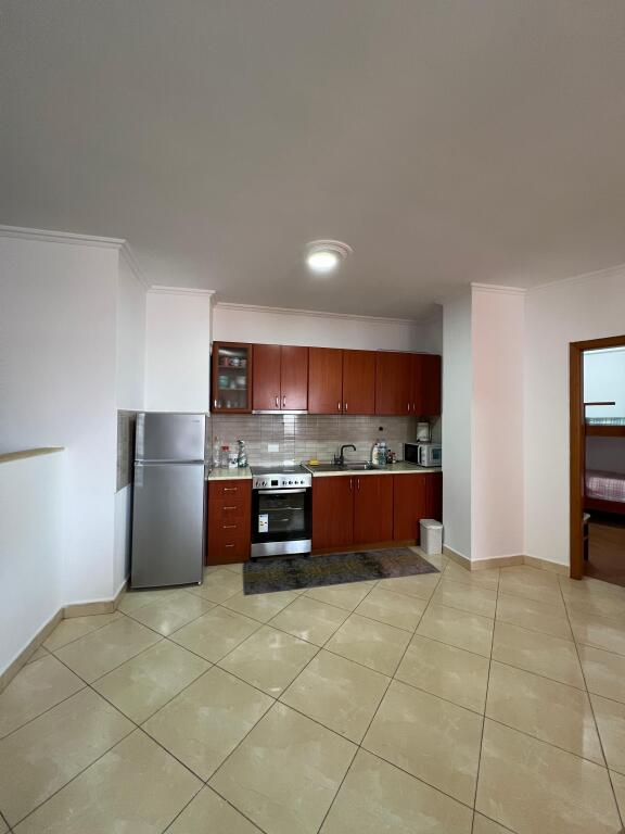 FOR RENT Apartment 2+1 📍Barrikadave Street 💶 Price: 65,000 Leke/Month
