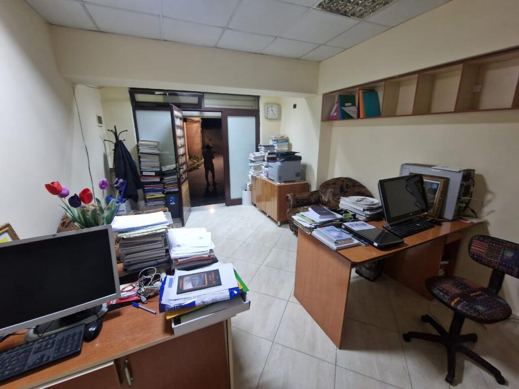 Office space for rent on Fortuzi Street near the Ministry of Justice
