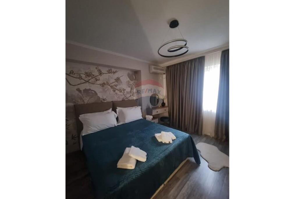 Apartment 1+1 for rent 9 Floors Center