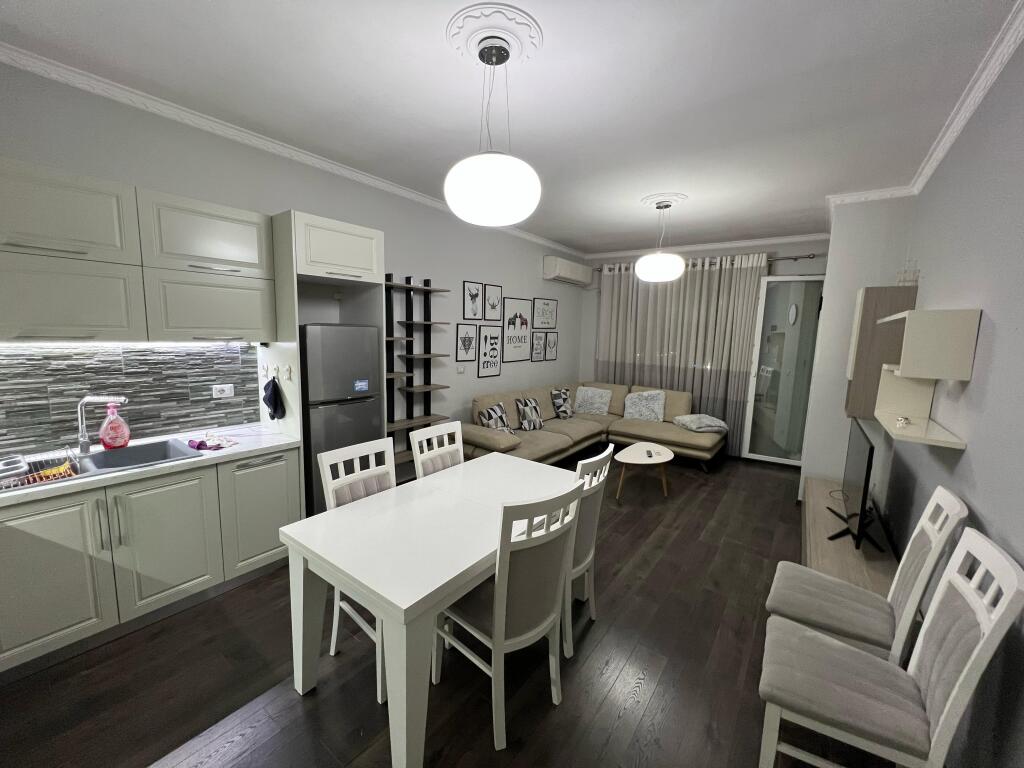 MODERN 1+1 APARTMENT FOR RENT NEAR THE TRAIN STATION!
