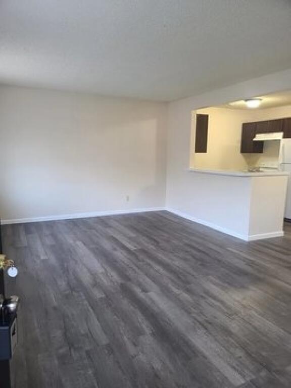 Office for Rent 1+1 in Bllok (ID BZ2679) Tirana