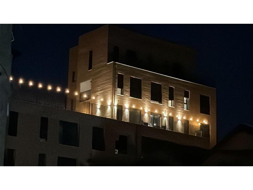"ALI DEMI", PENTHOUSE ROOFTOP FOR SALE!