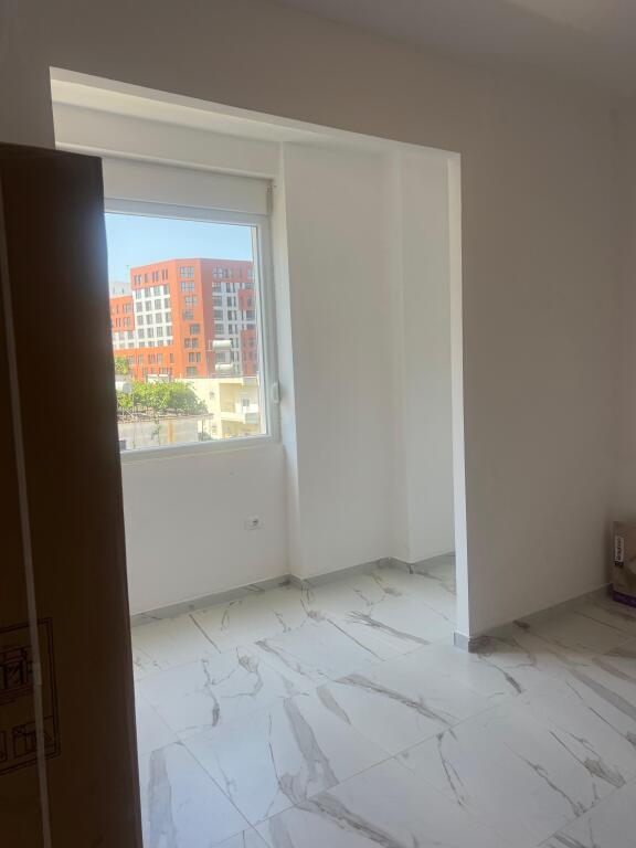 Apartament 1+1 per qira Astir