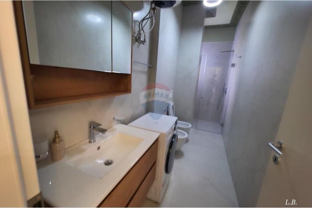 Jepet me qira apartament 1+1 në Rezidencën Oxa