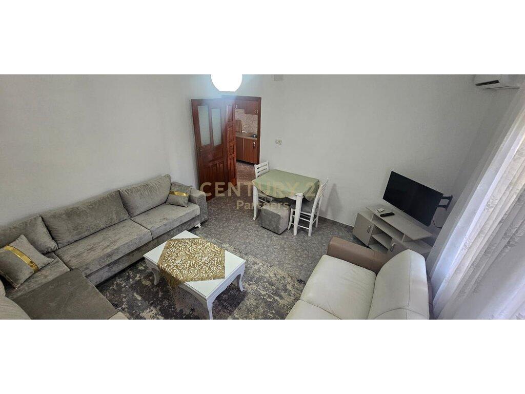 AFFITTASI APPARTAMENTO 1+1+POSTO AUTO ISH PARKU-VIA BABE REXHA 450 € /Mese