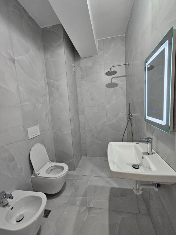 Apartament me qira 1+1 – Kaimi, Ali Demi