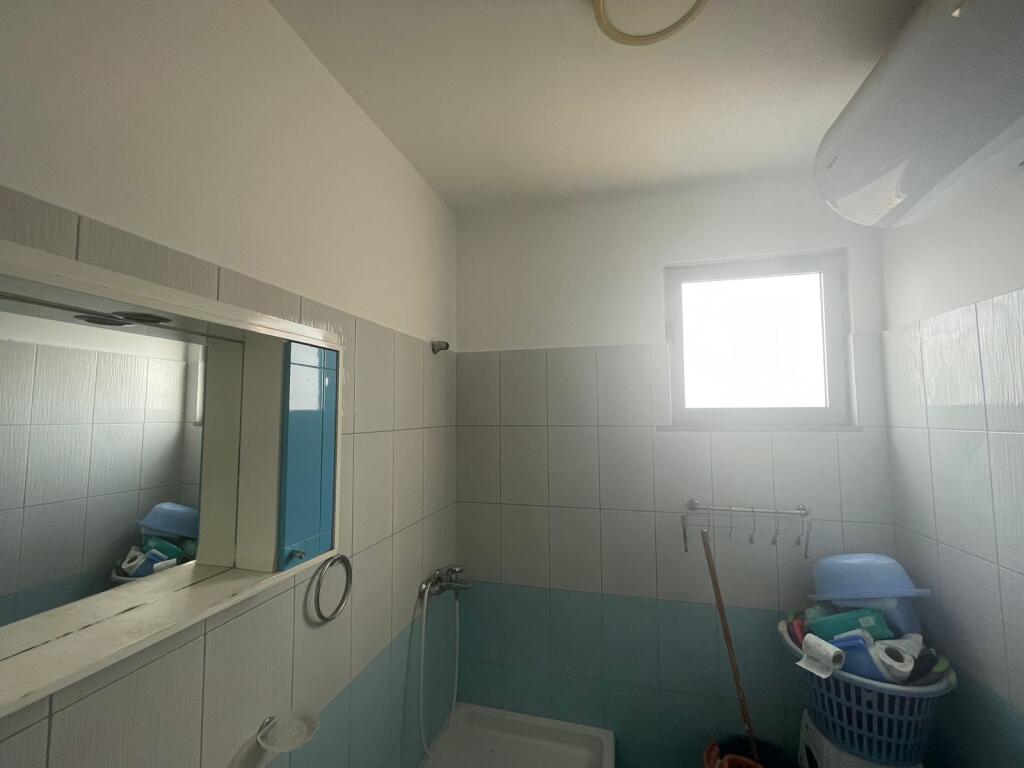 shitet apartament 2+1 ne yzberisht