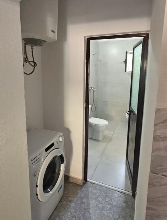 Appartamento 1+1+1 con Balcone in Affitto