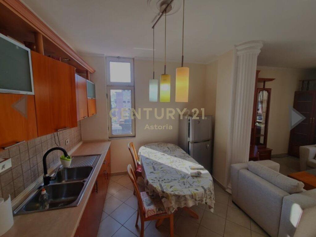 Jepet me Qira Apartament 1+1 te Selvia – Tiranë