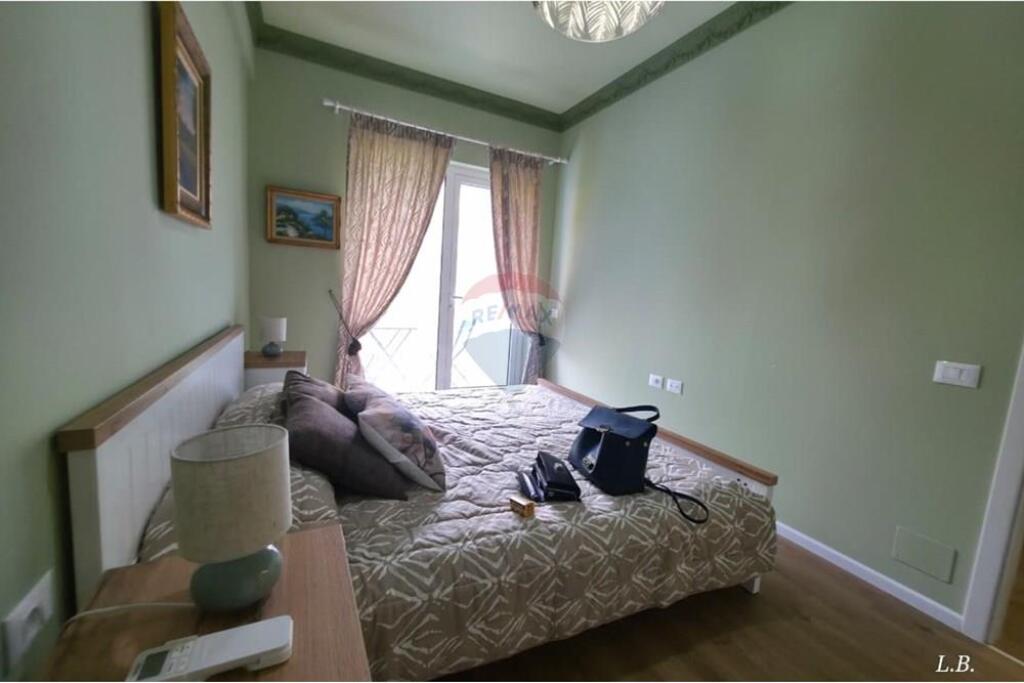 Jepet me qira apartament 1+1 në Rezidencën Oxa