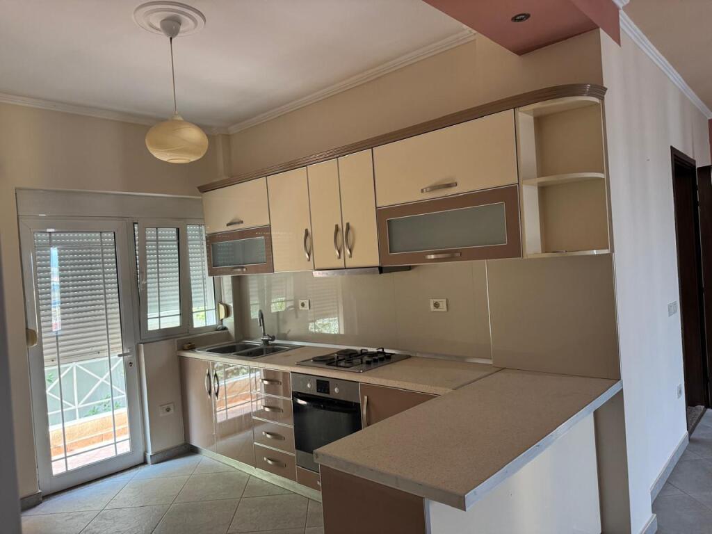 Private house for rent in Shkozë /35,000 leke