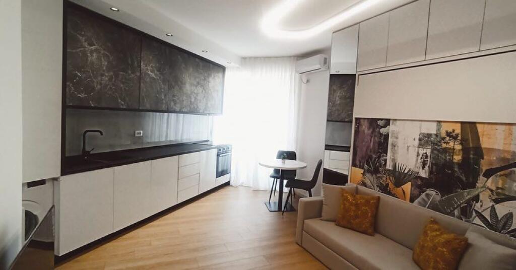 🏢 Shitet Studio 35 m² e mobiluar – Komuna e Parisit 📍