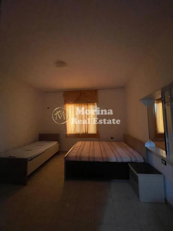 Rent Private Entrance 1+1, Institute, 230 Euro/month.