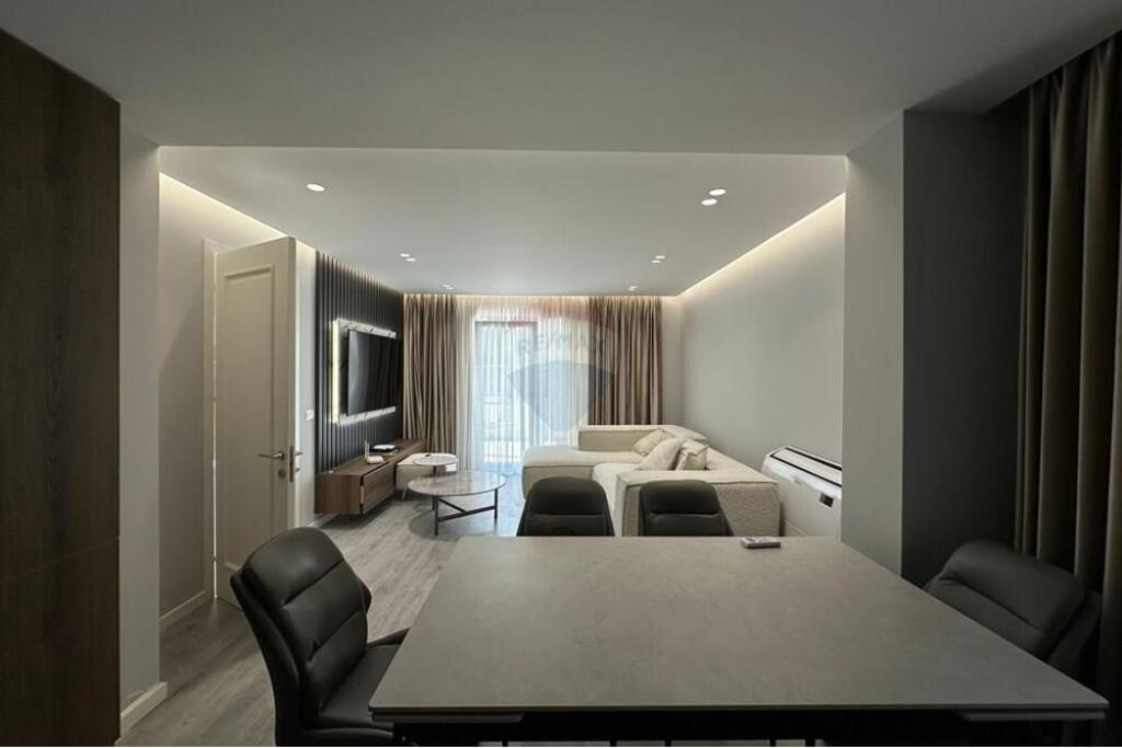 APARTMENT 2+1+2+ PARKING SPACE FOR RENT