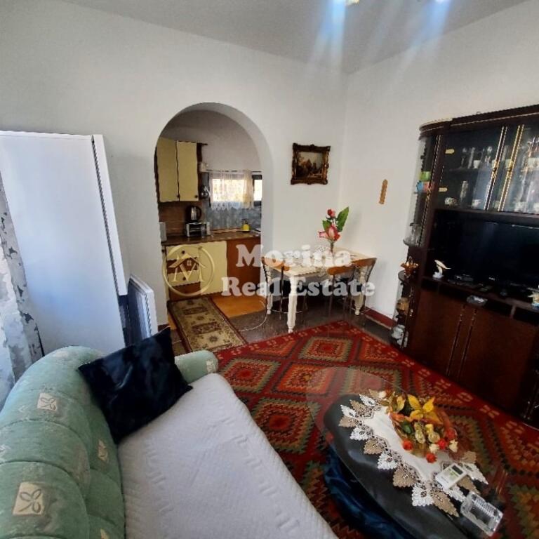 Rent, Apartment 2+1, Ferit Xhajko, 450 euro/month