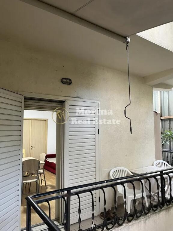 Apartament 1+1+bllk, Qytet Studenti  400 euro/muaj