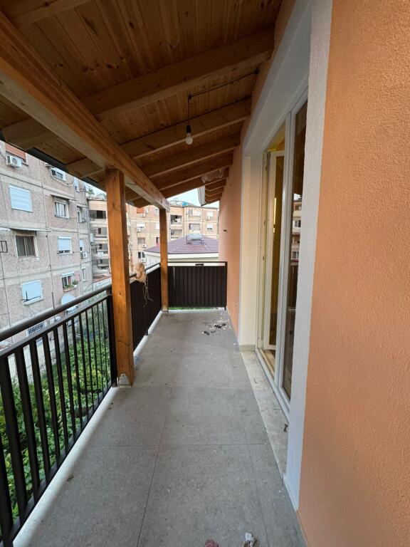 Villa for rent in Kombinat – Tirana