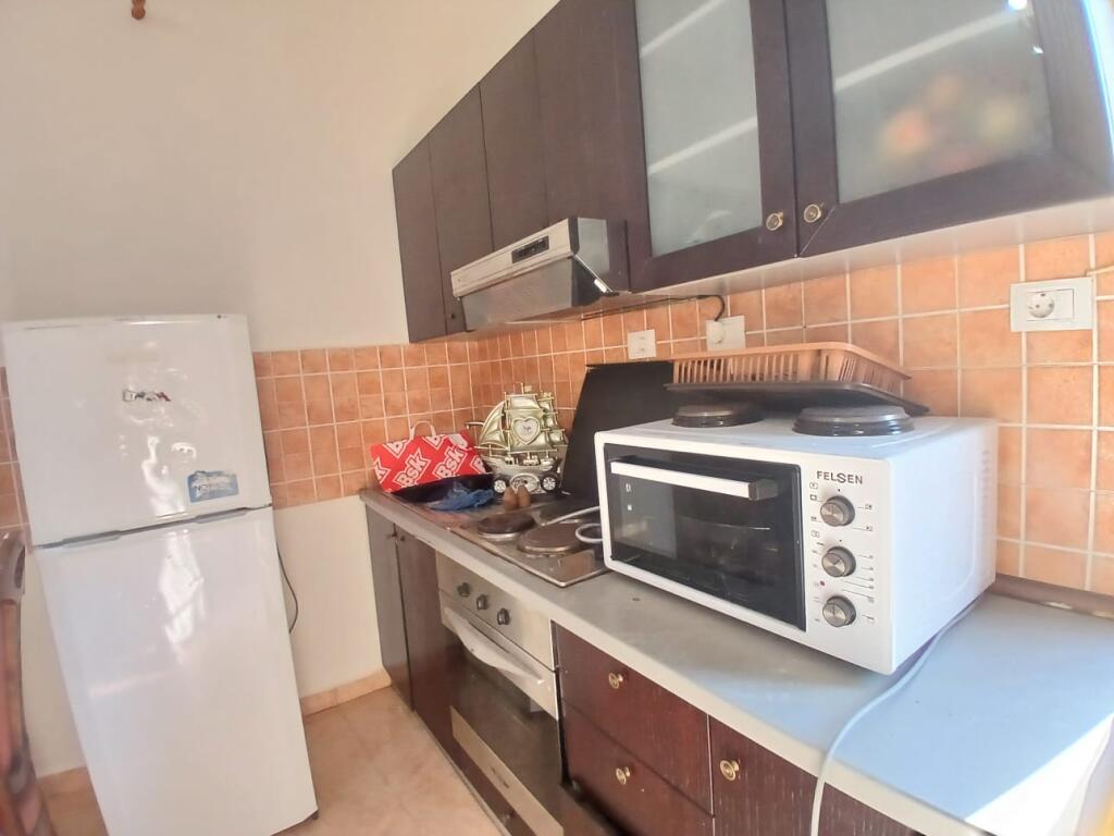 Jepet me qera  Apartament 1+1 Pas shkolles Harry Fultz