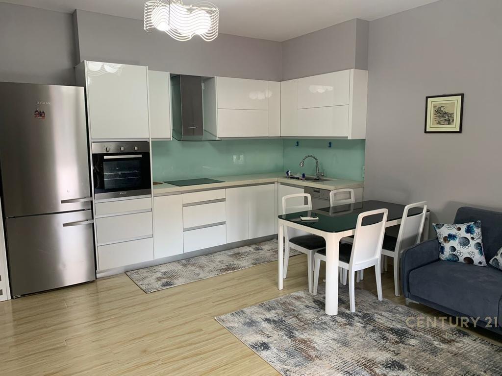 Apartment 1+1 for Rent – Myslym Shyr, Tirana
