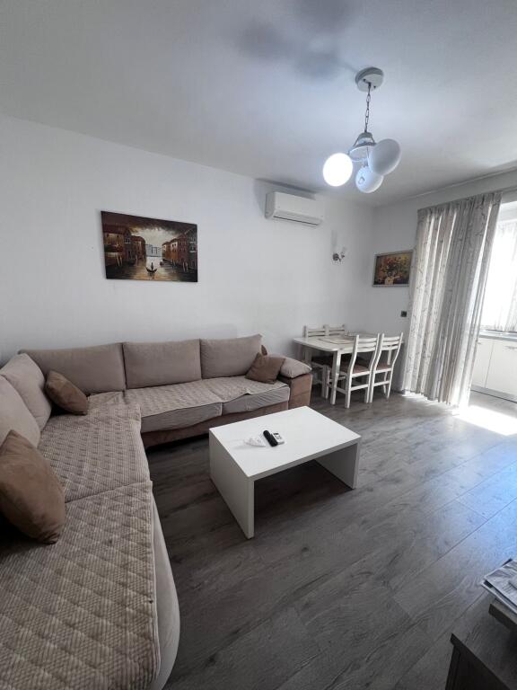 Shitet Apartament 2+1+bllk KESH , Vasil Shanto