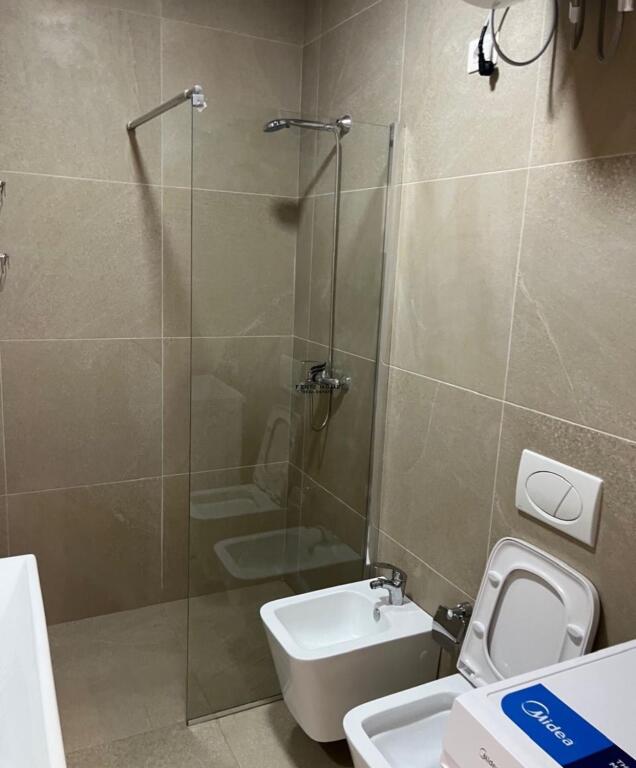 APARTAMENT ME QERA 1+1 PAZARI RI 600 EURO