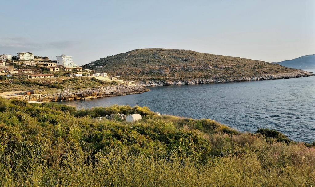 land for sale in Saranda on the seaside
