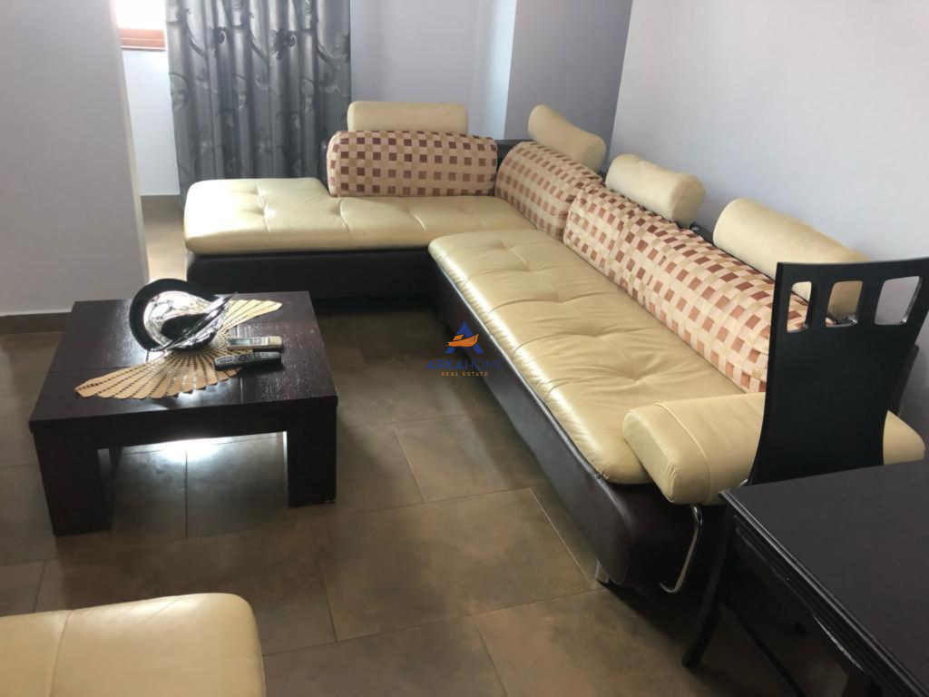 FOR RENT 2+1 APARTMENT "RRUGA E DIBRES, NEAR VILA GOLD" 650 EURO.