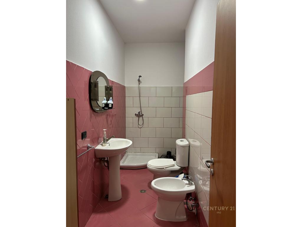 Apartment 2+1 for Rent – Near Myslym Shyri Street, Tirana