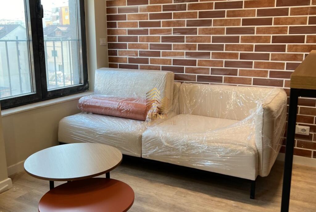 Affitto, Appartamento 1+1+Blk, all'inizio del Nuovo Boulevard, 700 Euro/mese