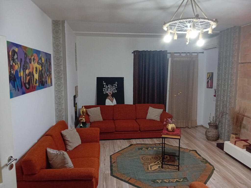 Appartamento 2+1 In Affitto Vicino a Komuna e Parisit (ID B2201450) Tirana.