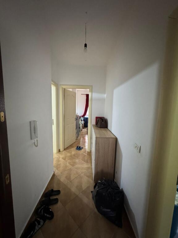 Shitet Apartament 1+1 ne Yzberisht