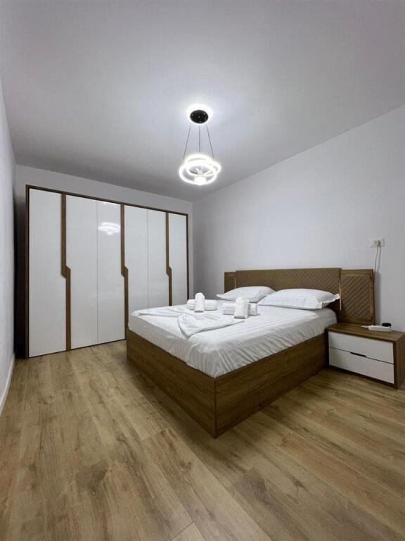 Apartament Me Qera 2+1 Tek 21 Dhjetori ( ID B221345) Tirane