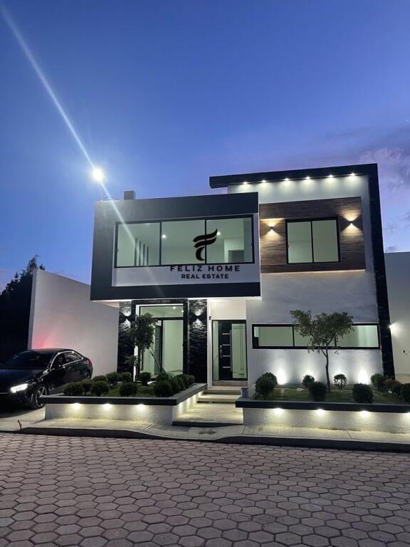 TWO-STOREY VILLA FOR SALE FARKE LAKE 350,000 EURO