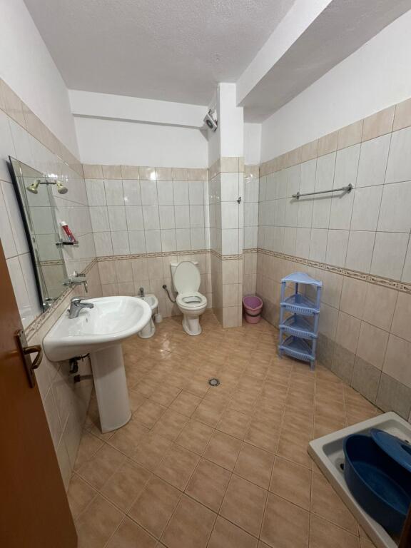 Apartment for rent 2+1+2 at the Commune of Paris